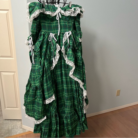 Selkie Beth Plaid Waltz Gown - S / NWOT - Picture 7 of 8